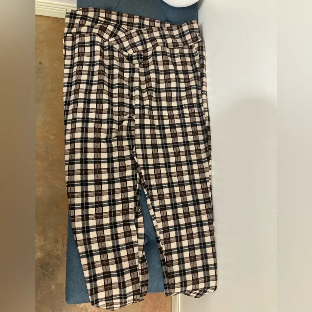 Plaid High-Waisted Pants - Picture 3 of 5